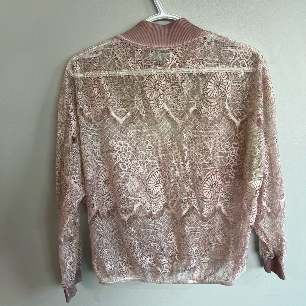 Elegant Vintage Pink Lace Top Elegant Womens - Picture 3 of 9